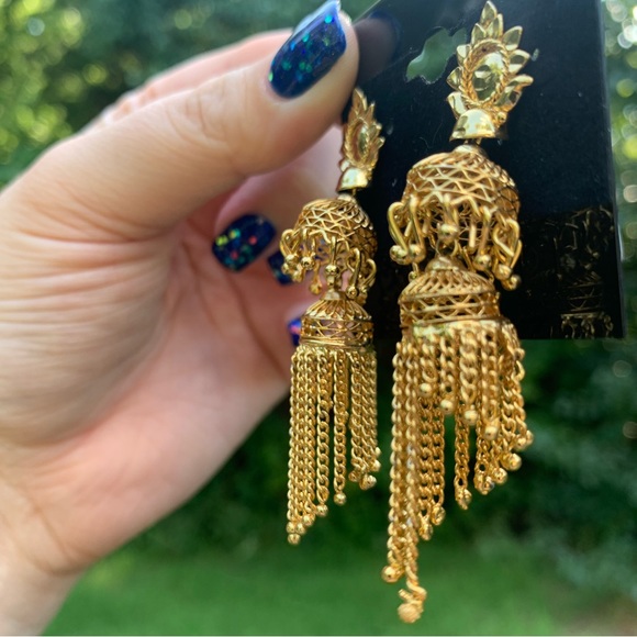 NWT Spiral Chain Fringe Shaker Earrings - Picture 2 of 9